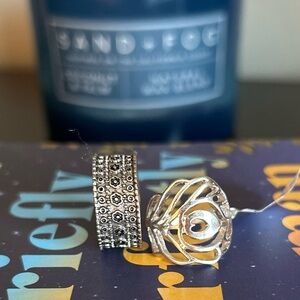 Silver Boho Ring Set Size 6 - Intricate Patterned Band & Flower Ring